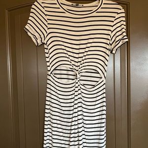 Kendal & Kylie summer dress